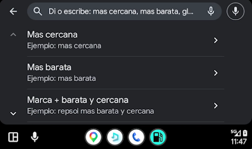 Captura original de Google Play de la pantalla de busqueda por voz en Android Auto con sugerencias de comandos